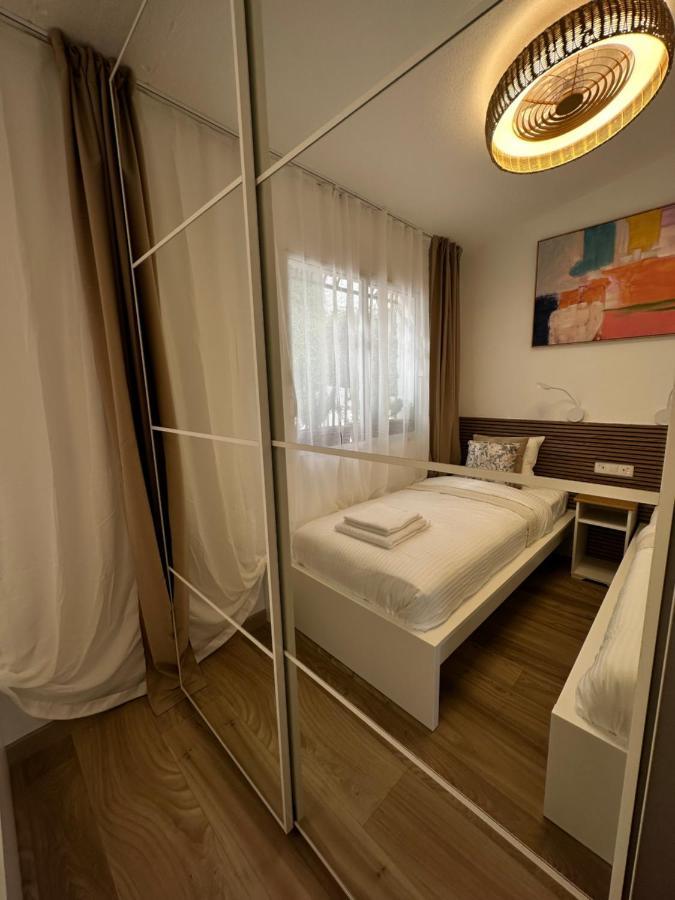 La Casa De Paseka Apartment Адехе Екстериор снимка